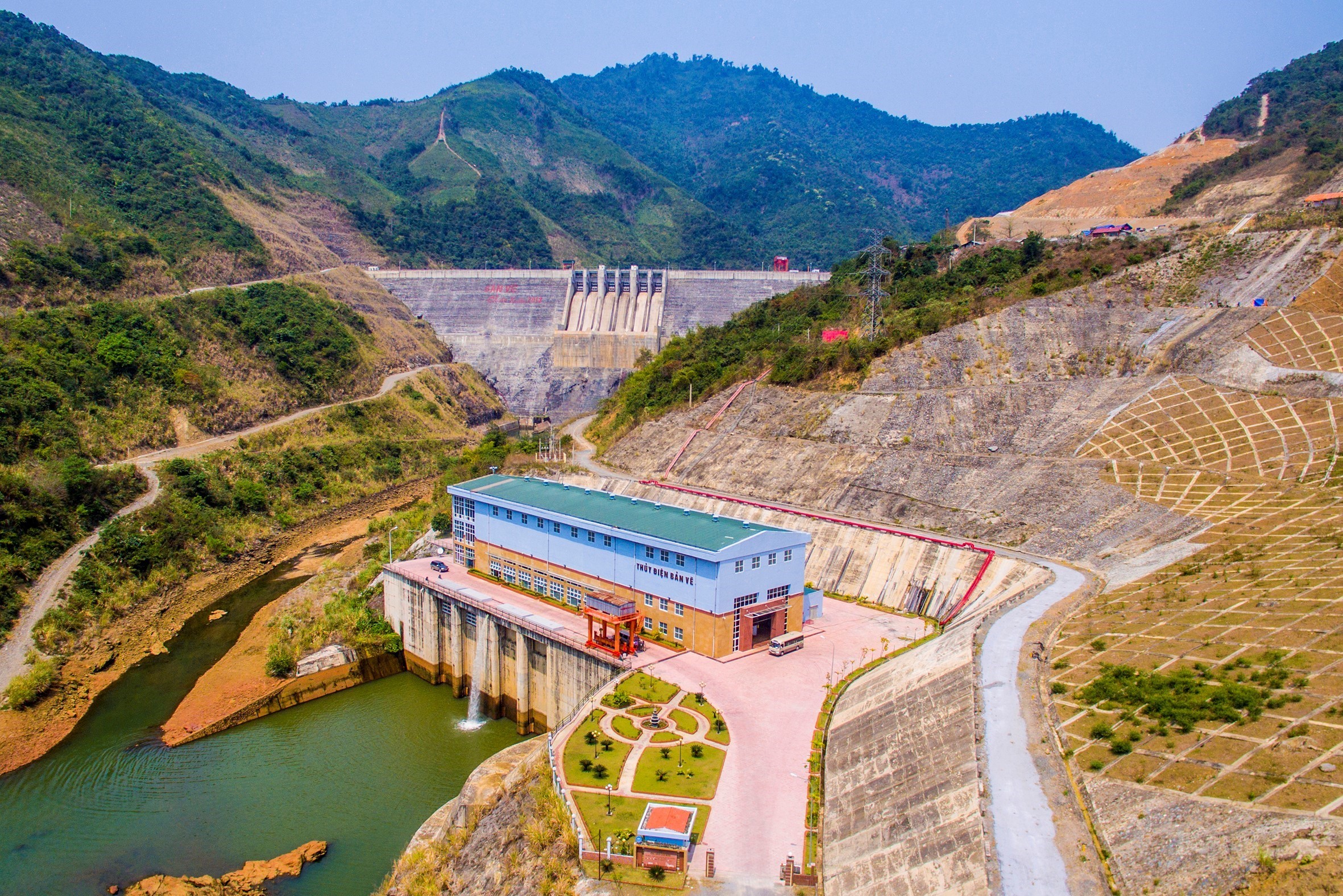 Xử lý dứt điểm tồn tại, vướng mắc tại dự án thủy điện lớn nhất Bắc miền Trung