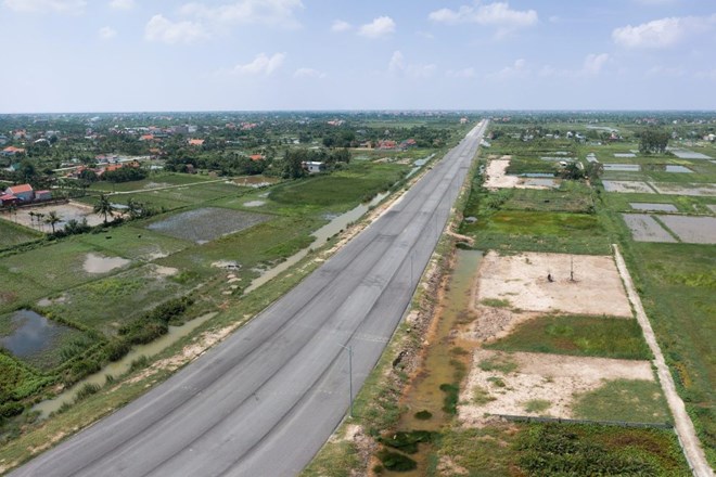 Tháo gỡ khó khăn cho dự án cao tốc Ninh Bình – Hải Phòng