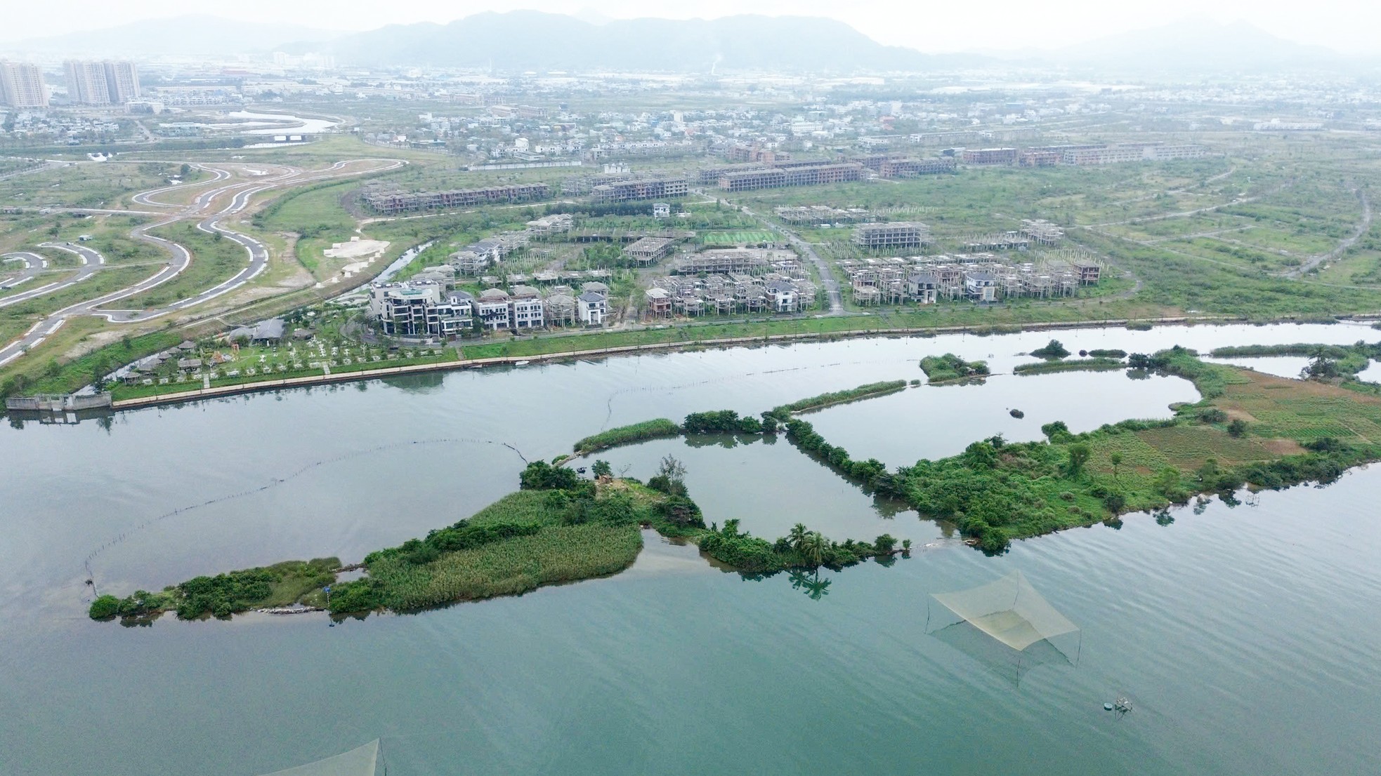 Cảnh hoang tàn của ‘siêu’ đô thị sinh thái 381ha ‘view triệu đô’ ở Đà Nẵng