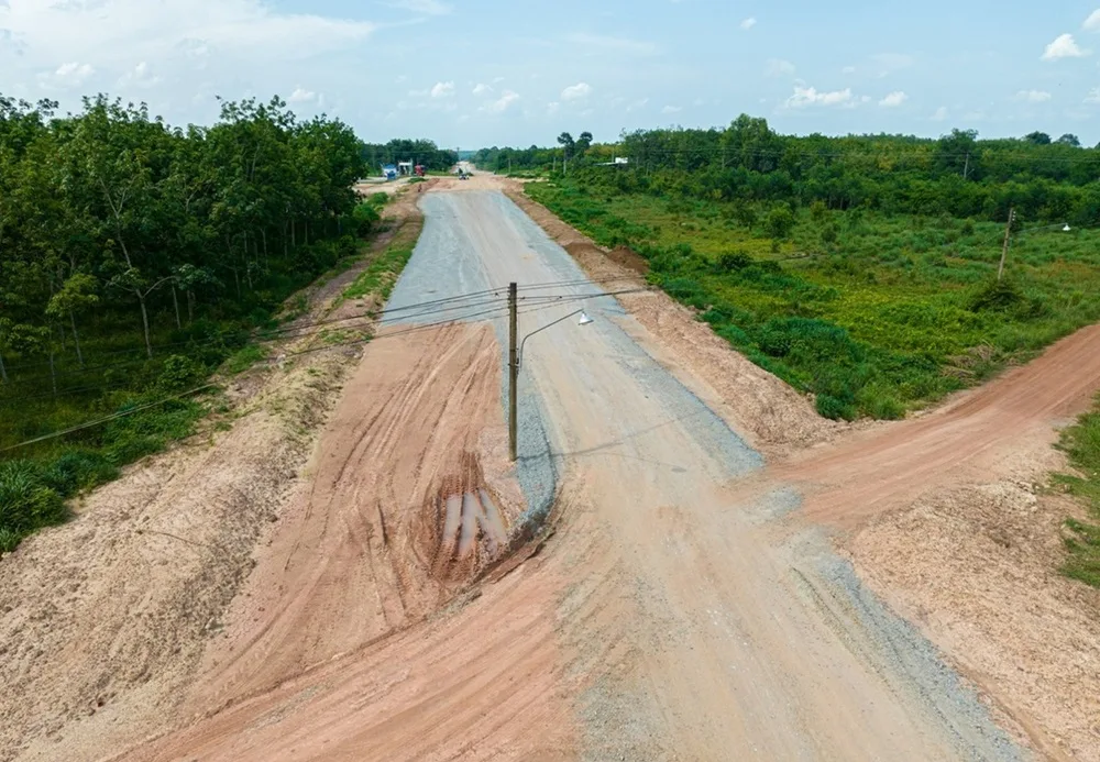 Thông xe kỹ thuật đường Hồ Chí Minh đoạn qua Bình Dương trước ngày 30