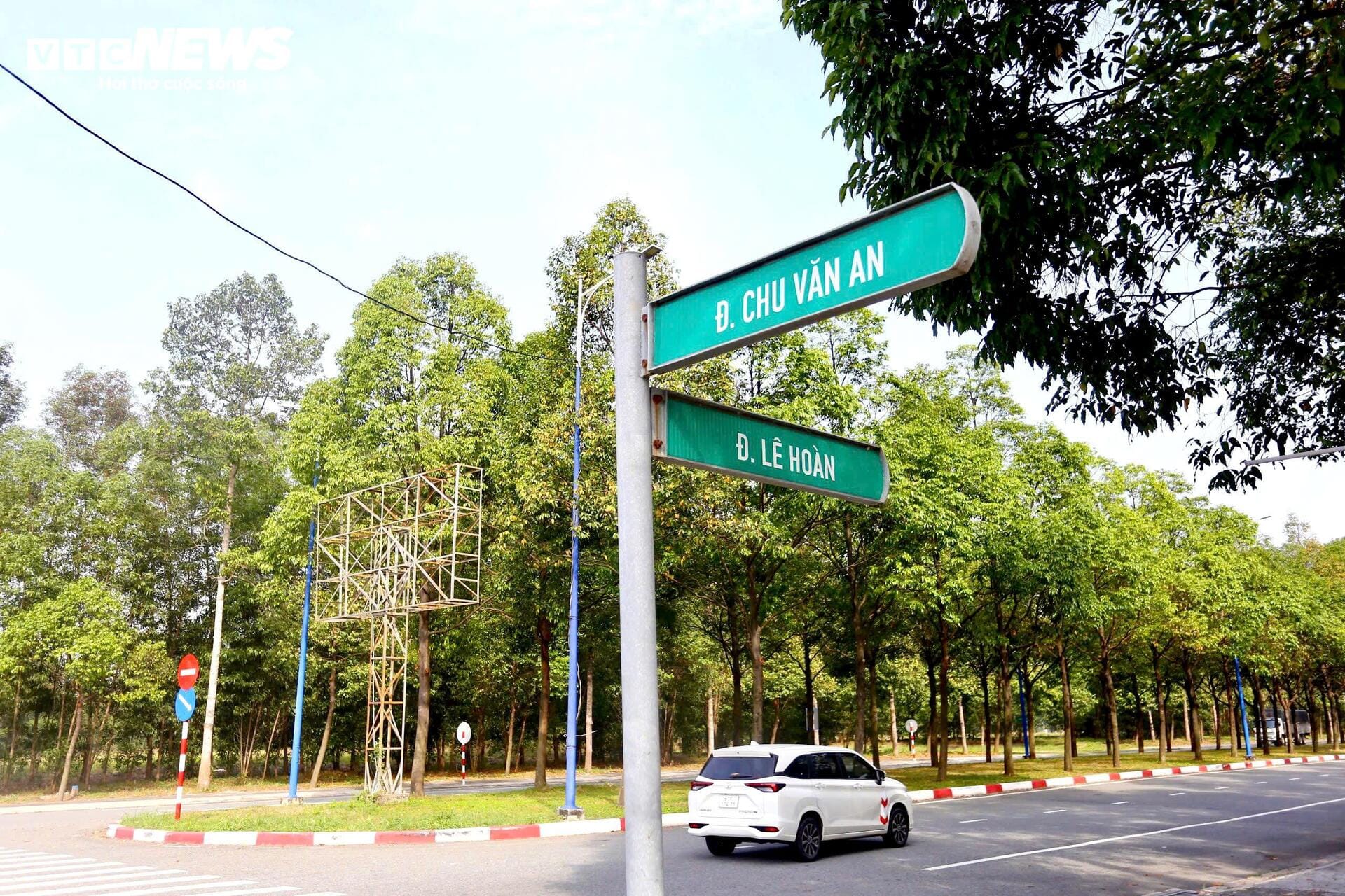 Cận cảnh ‘siêu vòng xoay’ 2.400 tỷ đồng chứa ga metro ở Bình Dương