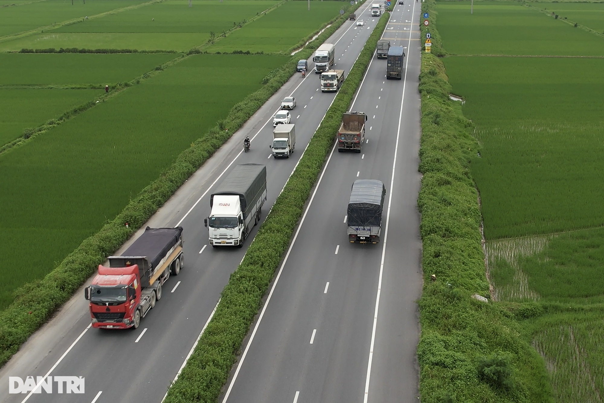 Đường nối 2 cao tốc Hà Nội – Hải Phòng và Cầu Giẽ – Ninh Bình tại Hà Nam