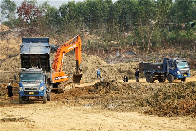 Tăng tốc thi công Dự án xây dựng đường cao tốc Hòa Liên – Túy Loan