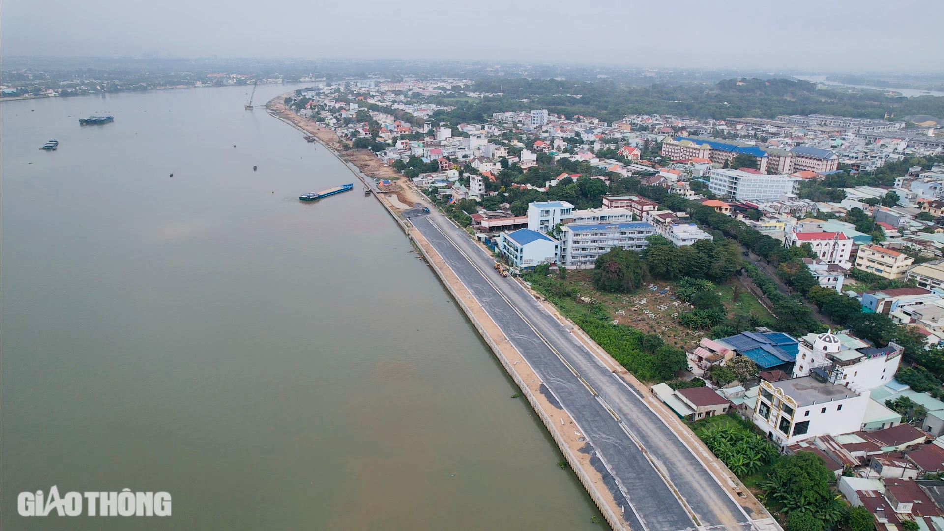 Vì sao tiến độ dự án đường ven sông Đồng Nai vẫn chậm?