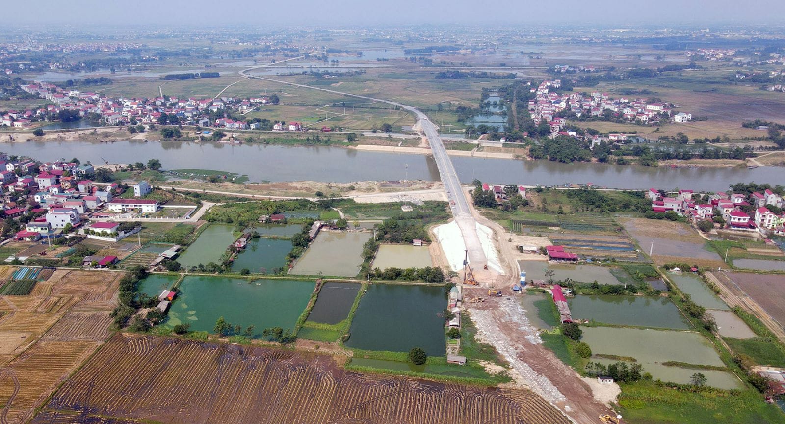 Cầu Hà Bắc 2 gần 400 tỉ nối Bắc Ninh – Bắc Giang đã xong nhưng chưa hẹn ngày thông xe