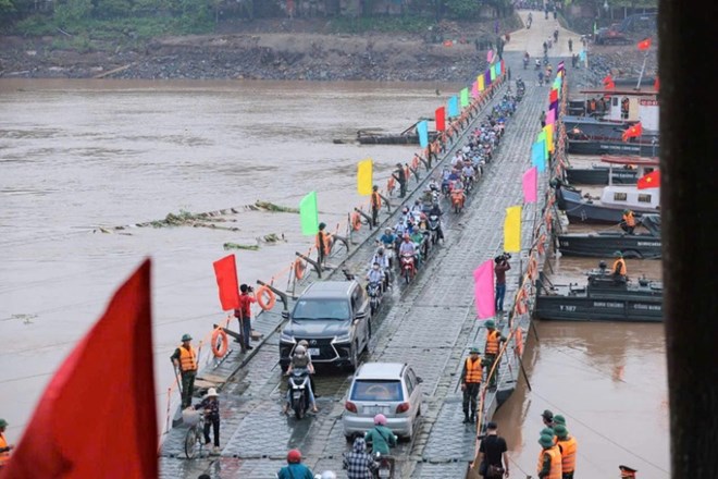 Đưa cầu Phong Châu mới vào khai thác trong năm 2025