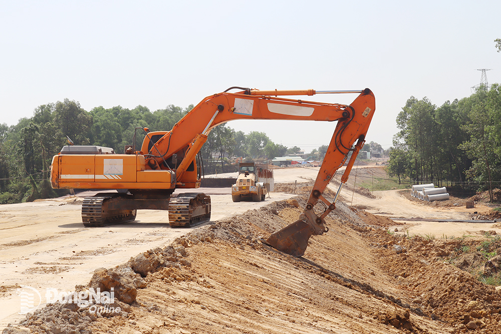 Đồng Nai đã dư nguồn đất đắp cho 3 dự án: Sân bay Long Thành, cao tốc Biên Hòa – Vũng Tàu và đường Vành đai 3