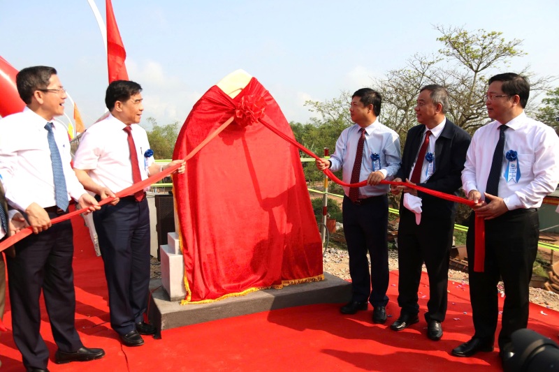 Quảng Nam hết cảnh đò ngang nhờ 2 cầu gần nghìn tỉ đồng