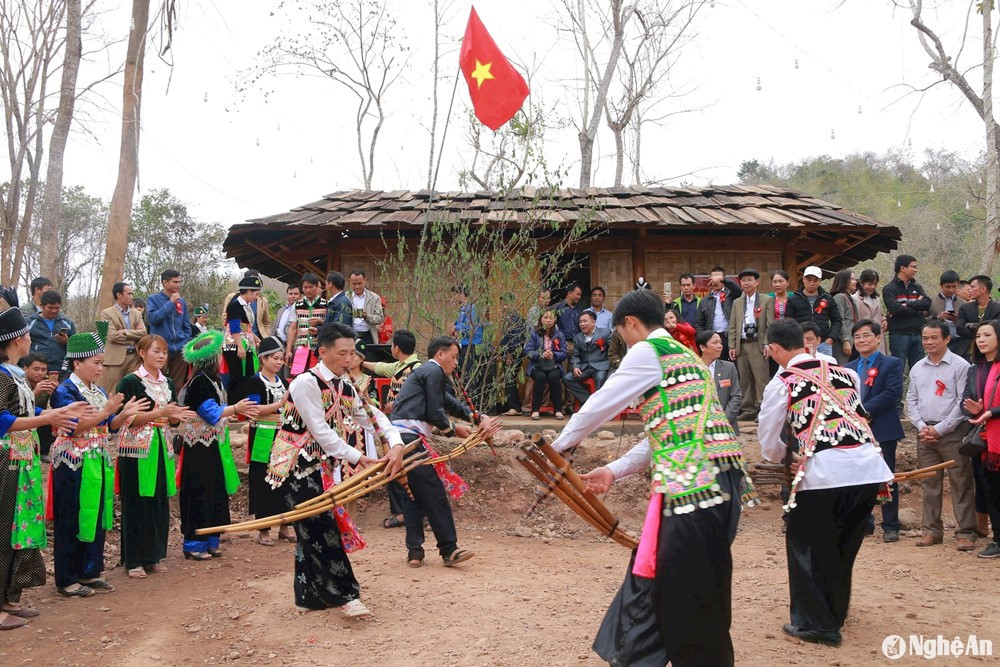 Huyện rộng nhất Việt Nam có diện tích lớn hơn 3 tỉnh cộng lại, được mệnh danh là ‘chảo lửa Đông Dương’