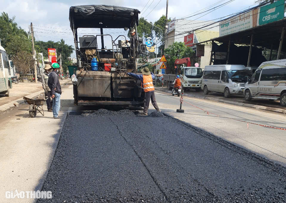 Hoàn thành sửa chữa hư hỏng trên quốc lộ 1 qua Bình Định
