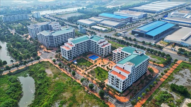 Gần 3 nghìn tỷ đồng đầu tư xây dựng và kinh doanh kết cấu hạ tầng khu công nghiệp Đồng Văn VI