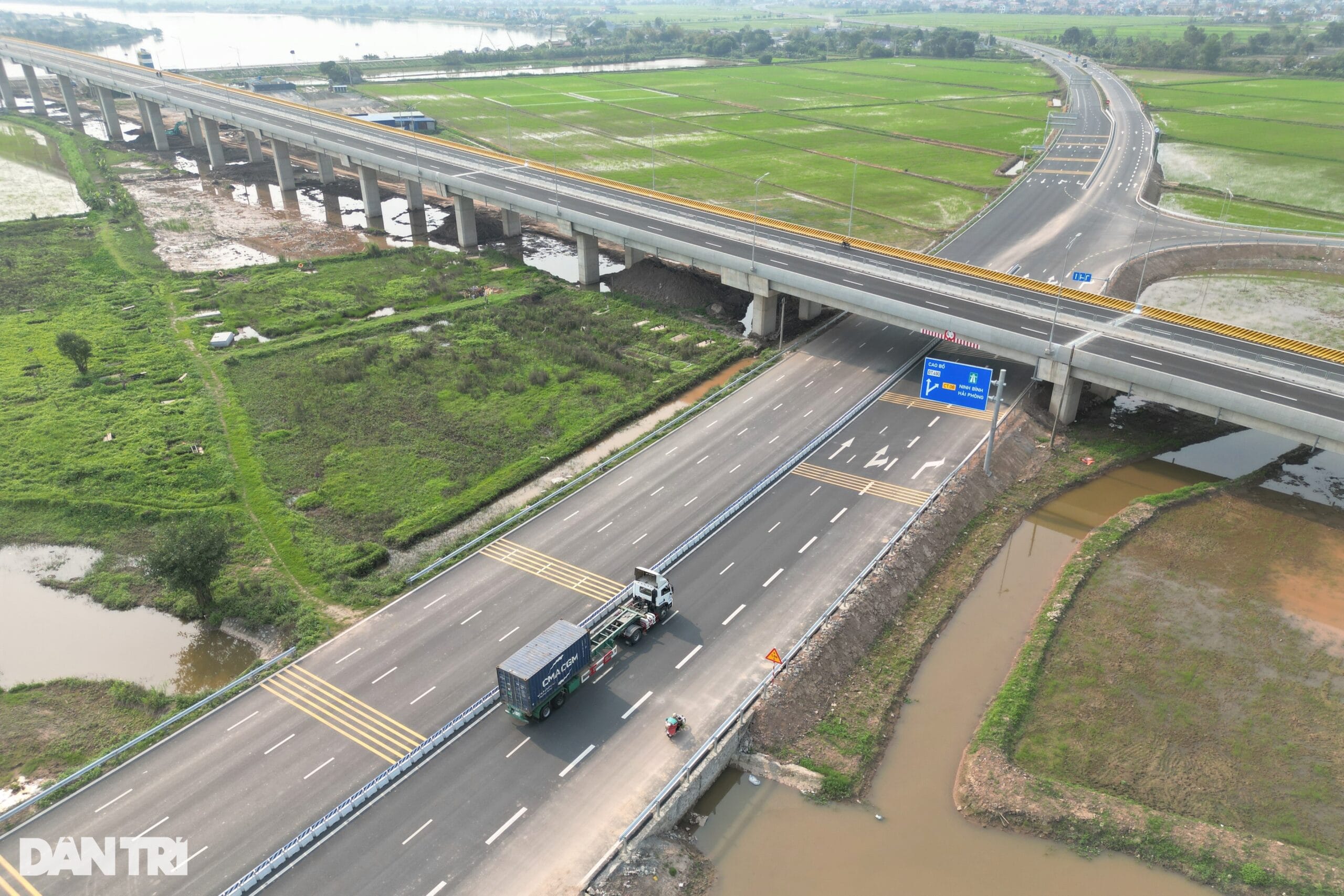 Cầu vượt 1.500 tỷ đồng nằm chờ cao tốc Ninh Bình - Hải Phòng - 7