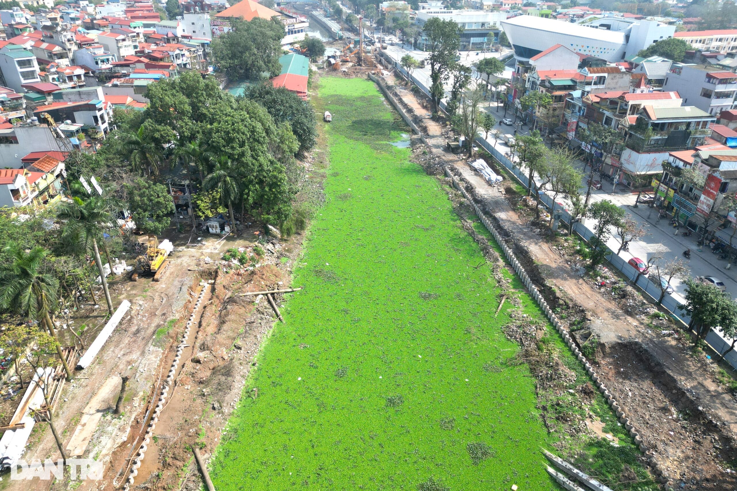Nhiều dự án trên khúc sông dài 1km đi qua trung tâm thành phố Ninh Bình - 1