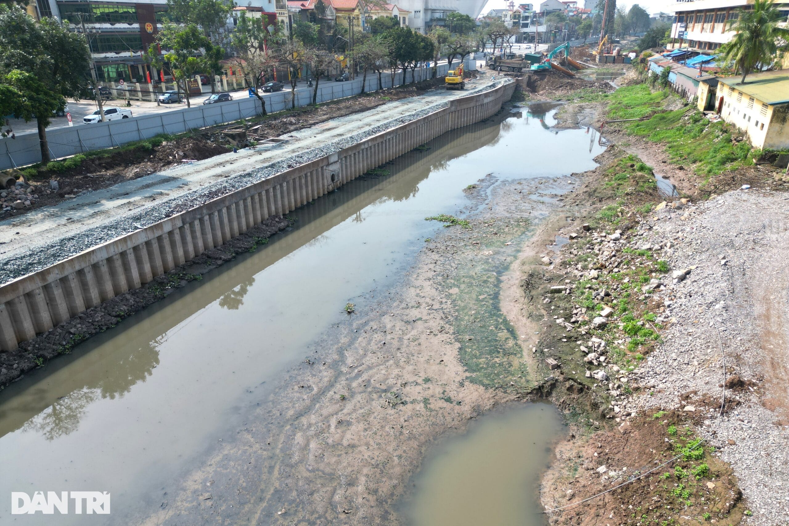 Nhiều dự án trên khúc sông dài 1km đi qua trung tâm thành phố Ninh Bình - 4