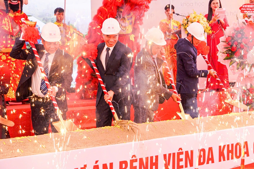 Đà Nẵng khởi động dự án nghìn tỷ và thông xe cầu nối với Quảng Nam - 3 Đà Nẵng khởi động dự án nghìn tỷ và thông xe cầu nối với Quảng Nam - 3