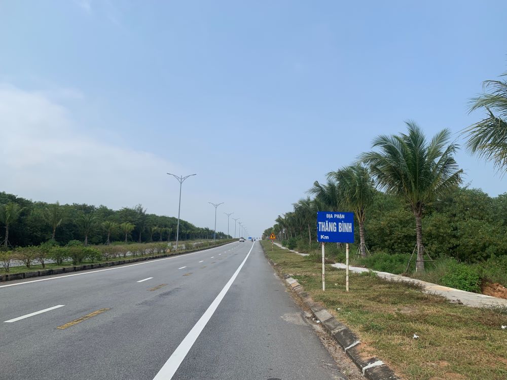 Đạt Phương vừa kiến nghị với tỉnh Quảng Nam về dự án Khu phức hợp dịch vụ nghỉ dưỡng Bình Dương