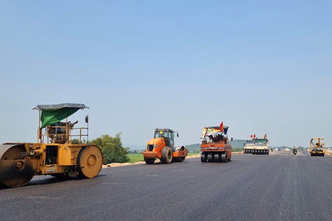 Bình Định chỉ đạo xử lý hộ dân cản trở thi công cao tốc