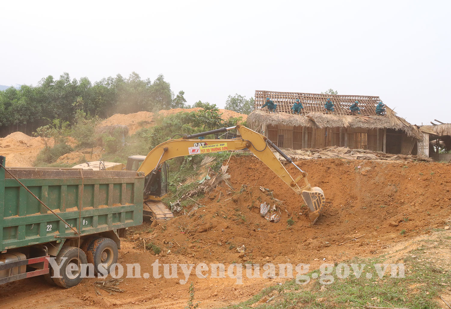 XÃ£ ChÃ¢n SÆ¡n há» trá»£ cÃ¡c há» dÃ¢n thÃ¡o dá»¡ cÃ´ng trÃ¬nh phá»¥c vá»¥ GPMB dá»± Ã¡n cao tá»c TuyÃªn Quang â HÃ  Giang â tuyenquang.gov.vn