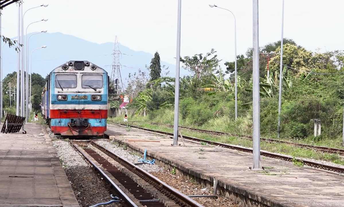 Rà soát hướng tuyến đường sắt tốc độ cao qua Bình Thuận