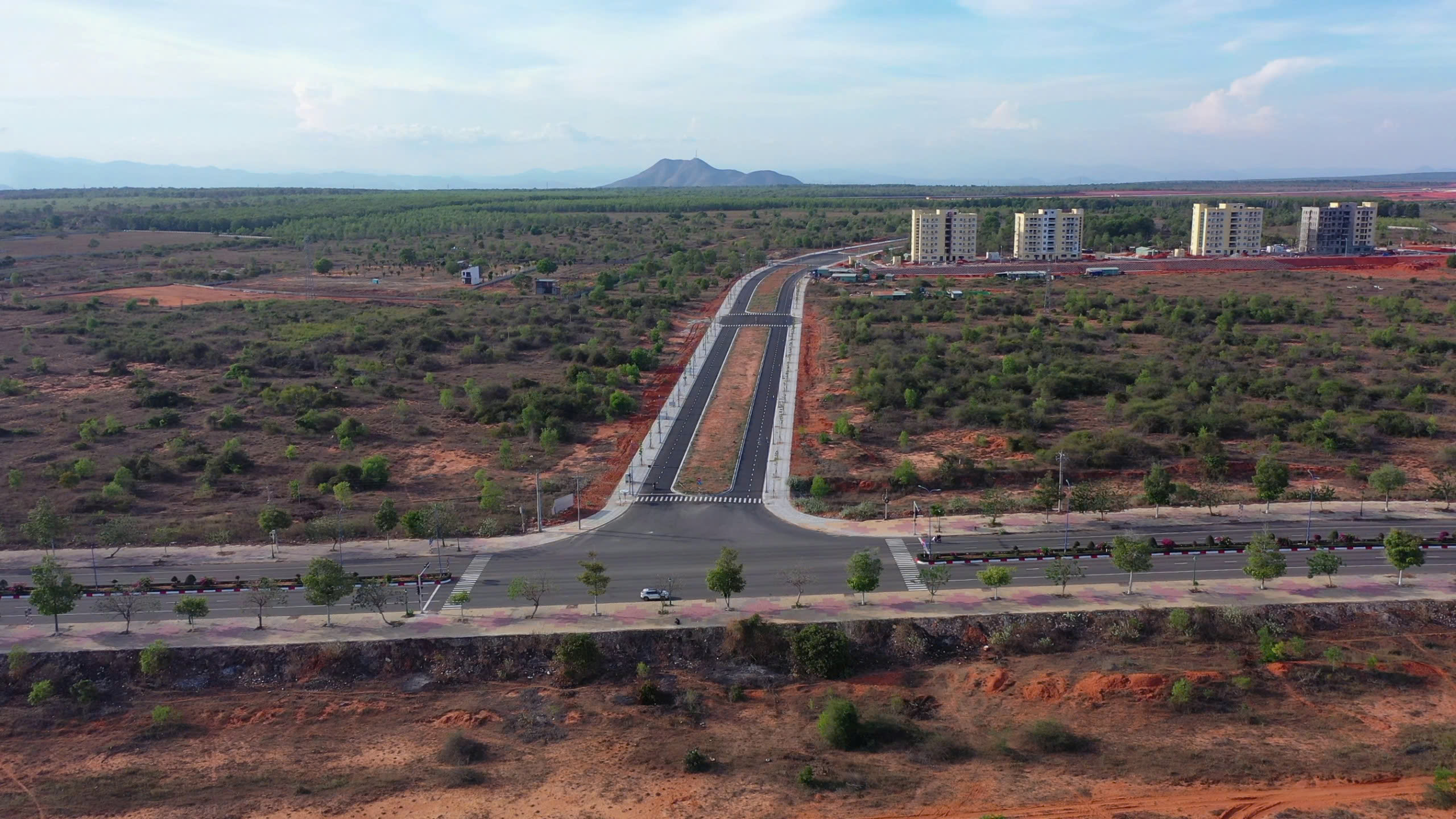 Dự án BOT sân bay Phan Thiết: Phấn đấu khởi công tháng 10/2025
