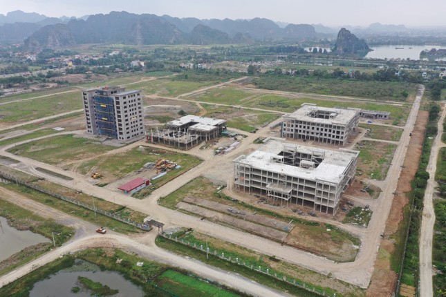 Ninh Bình nói gì về dự án Đại học Hoa Lư nghìn tỷ bị bỏ hoang 12 năm?