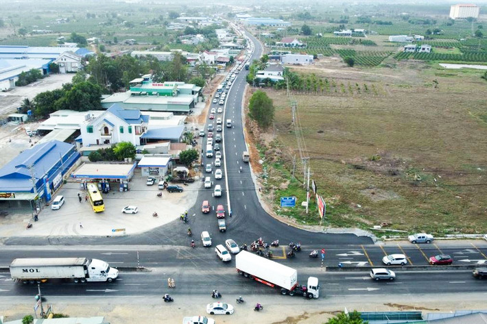 Bình Thuận xây cầu vượt Quốc lộ 1 nối cao tốc Phan Thiết – Dầu Giây để xóa điểm “xung đột” giao thông