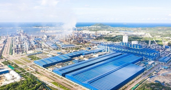 Hòa Phát muốn triển khai ngay dự án sản xuất đường ray cao tốc tại Quảng Ngãi