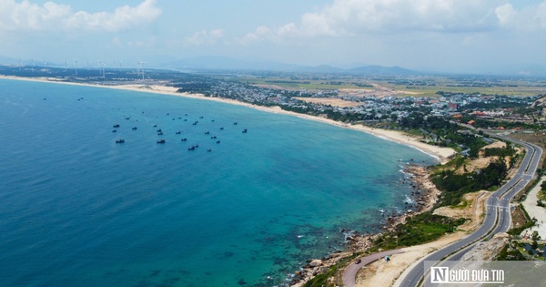Bình Định muốn đầu tư cầu ngắm cảnh trên tuyến đường biển đẹp nhất tỉnh