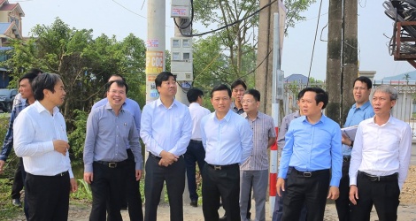 Ninh Bình: Đẩy nhanh tiến độ thi công tuyến đường Bái Đính – Ba Sao