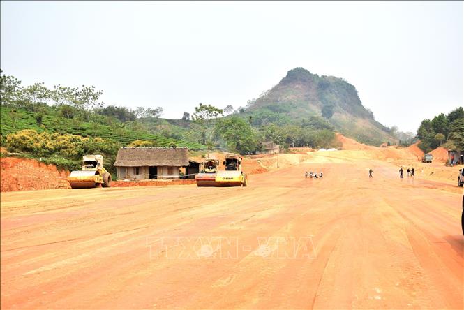 Khẩn trương gỡ vướng mặt bằng dự án cao tốc Tuyên Quang – Hà Giang