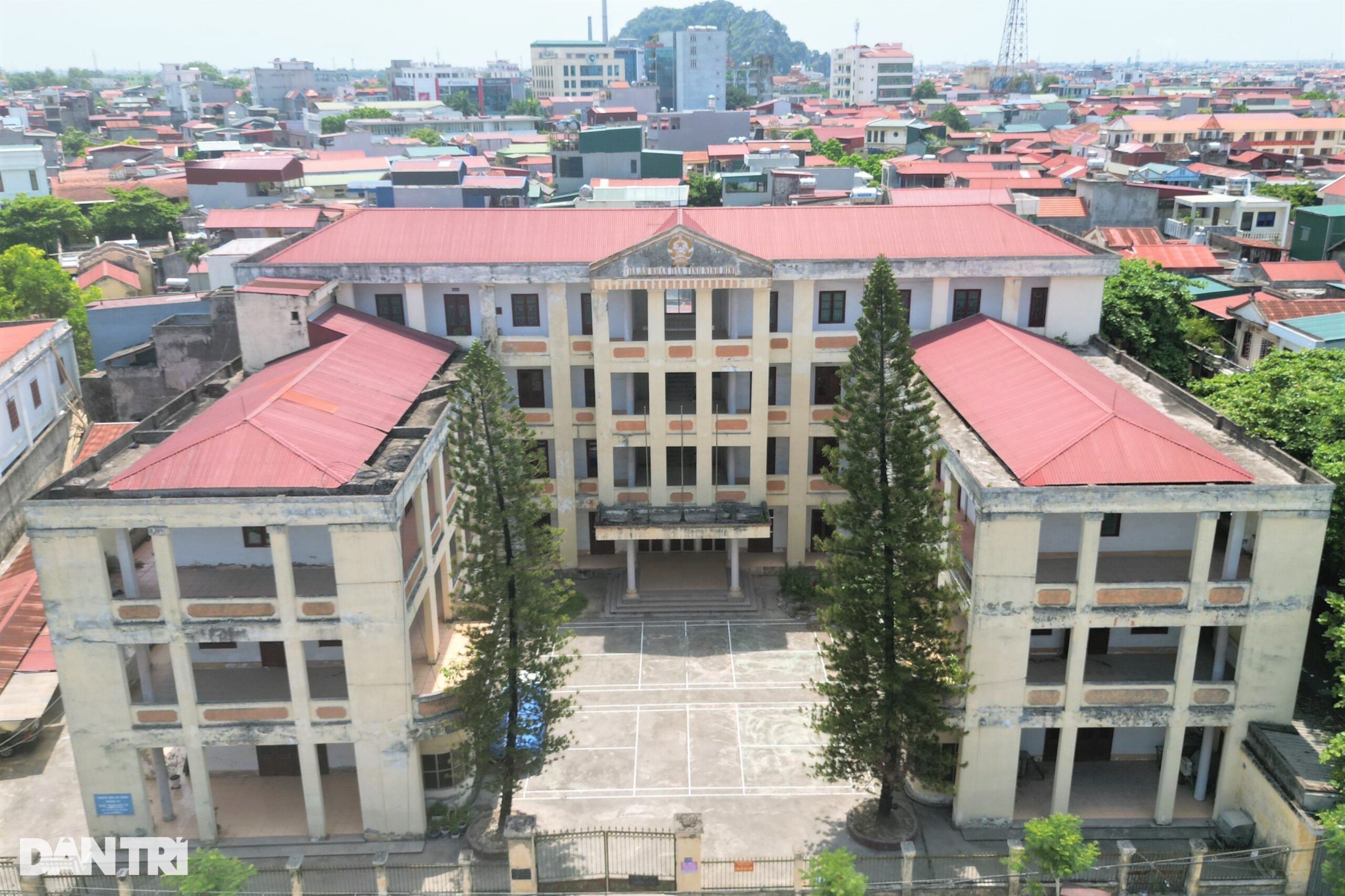 Loạt trụ sở công bỏ hoang, chưa được định đoạt số phận ở Ninh Bình - 3