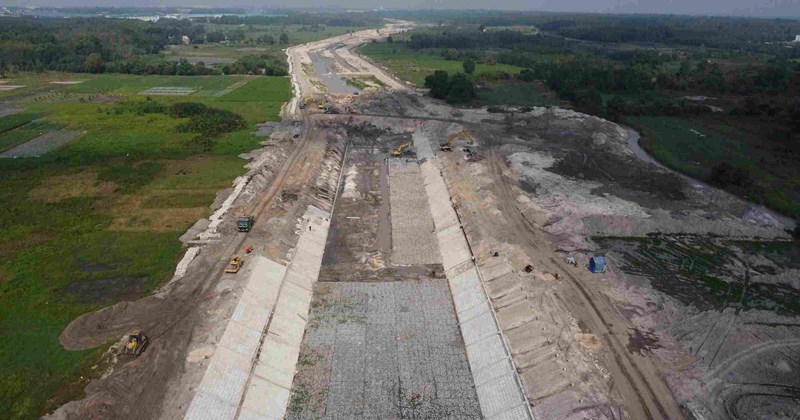 Đầu tư dự án mở rộng đường dọc Suối Cái tại Bình Dương