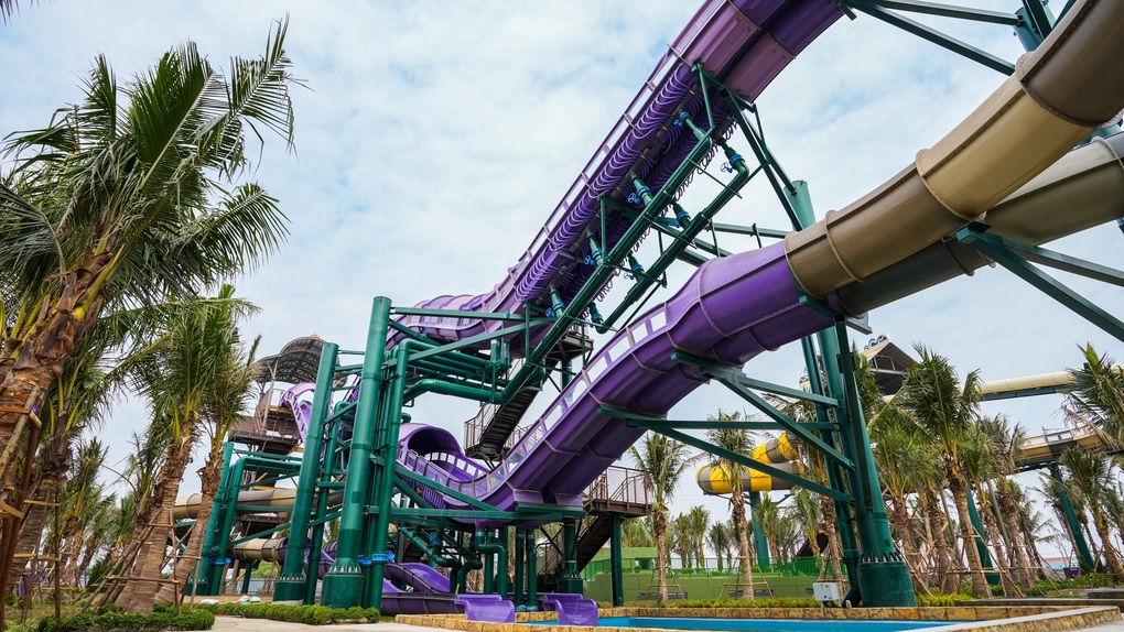 Cận cảnh công viên Sun World tại đô thị nghỉ dưỡng Sun Group Hà Nam sắp hoàn thiện - 4 Cận cảnh công viên Sun World tại đô thị nghỉ dưỡng Sun Group Hà Nam sắp hoàn thiện - 4