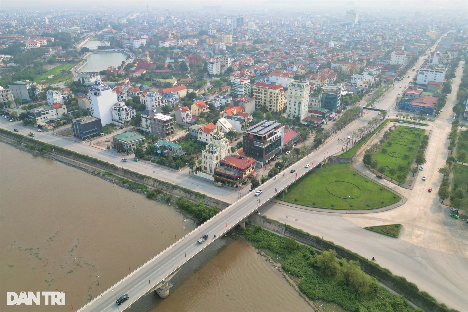 Những cây cầu vượt sông nối Ninh Bình - Nam Định sau 3 thập kỷ chia tách - 6 Những cây cầu vượt sông nối Ninh Bình - Nam Định sau 3 thập kỷ chia tách - 6