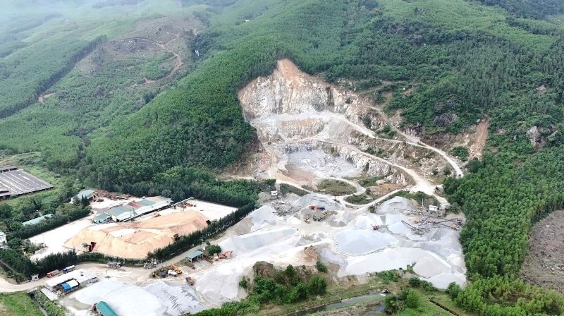 Chuyển hơn 5ha rừng để làm dự án khai thác đá vật liệu xây dựng