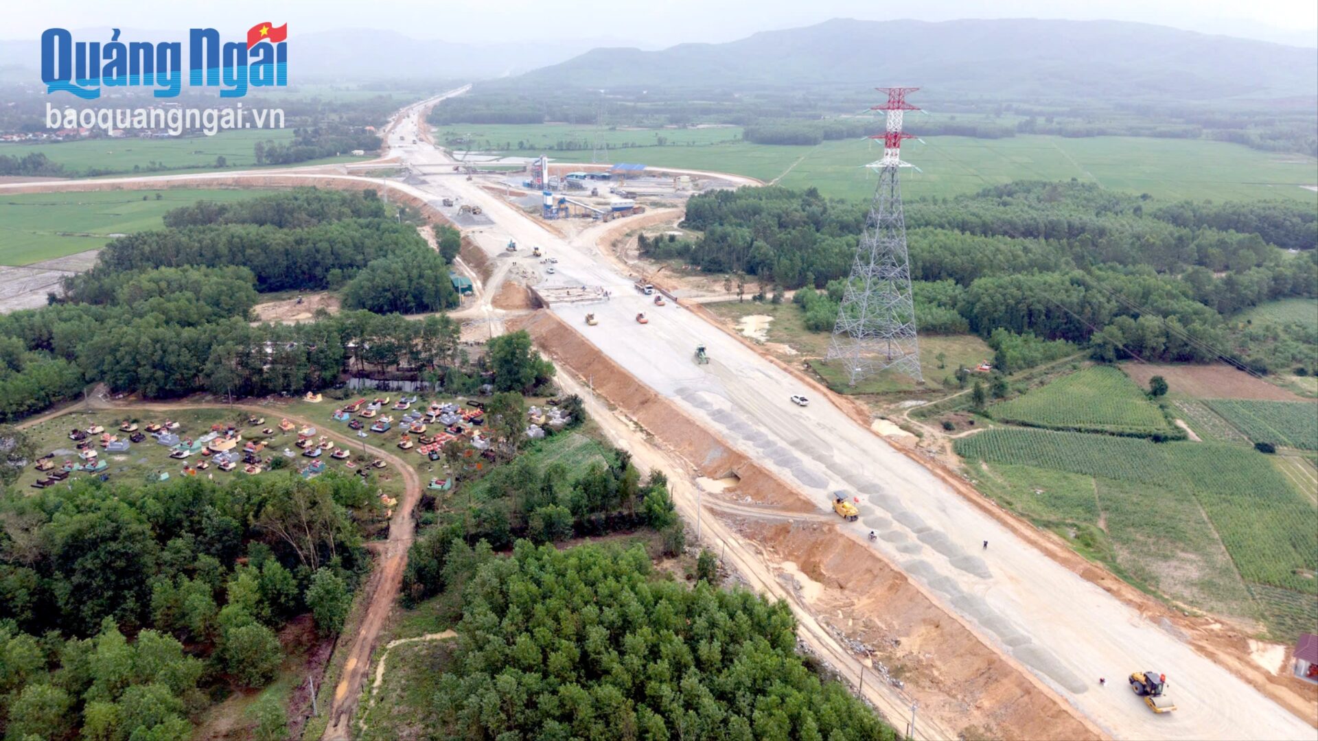 Hợp lực đưa cao tốc Quảng Ngãi – Hoài Nhơn về đích
