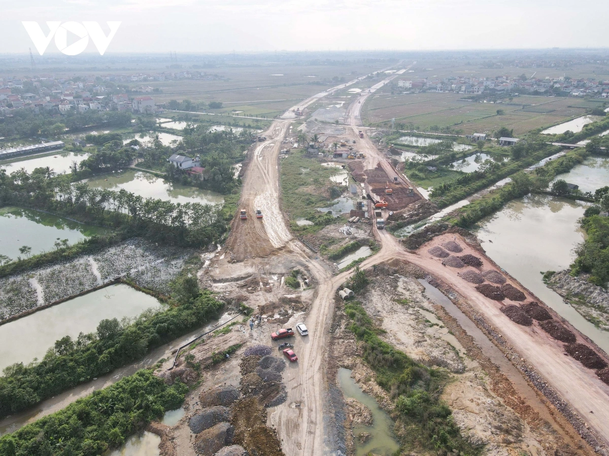 Bắc Ninh ra chỉ đạo mới về giải phóng mặt bằng đường Vành đai 4