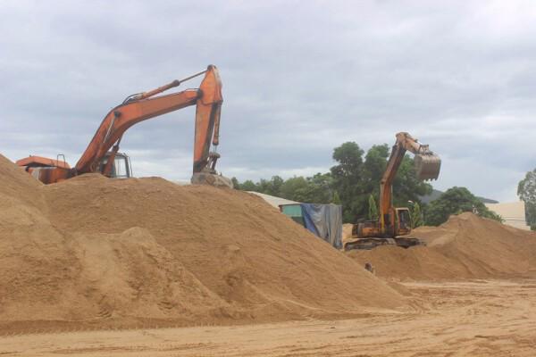 Đà Nẵng: Giá bán cát xây dựng tăng 800.000 đồng/m3 cũng không có nguồn cung
