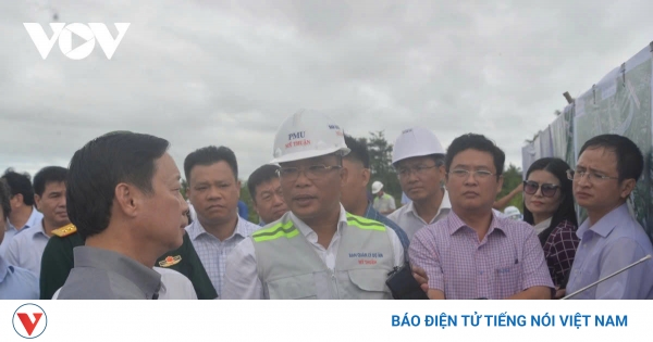 Cao tốc Cần Thơ – Cà Mau chậm tiến độ, Bộ Xây dựng yêu cầu loại nhà thầu yếu