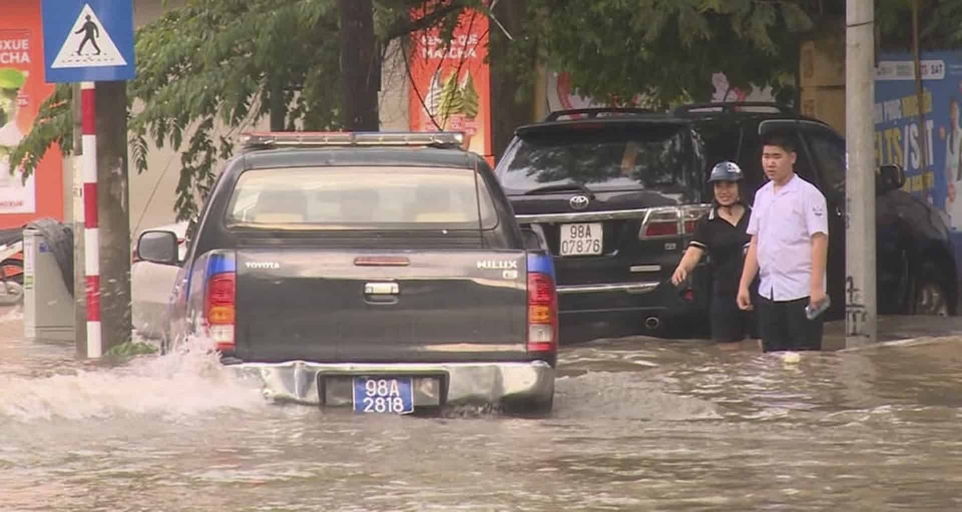 Lý giải nguyên nhân TP Bắc Giang cứ mưa là ‘chìm’ trong biển nước
