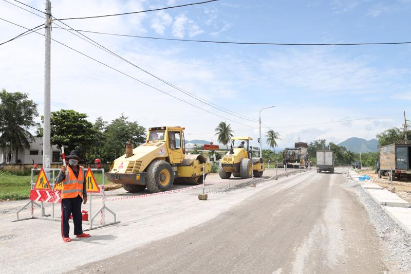 Nhiều “nút thắt” giải phóng mặt bằng đang cản tiến độ loạt dự án trọng điểm tại Nghệ An
