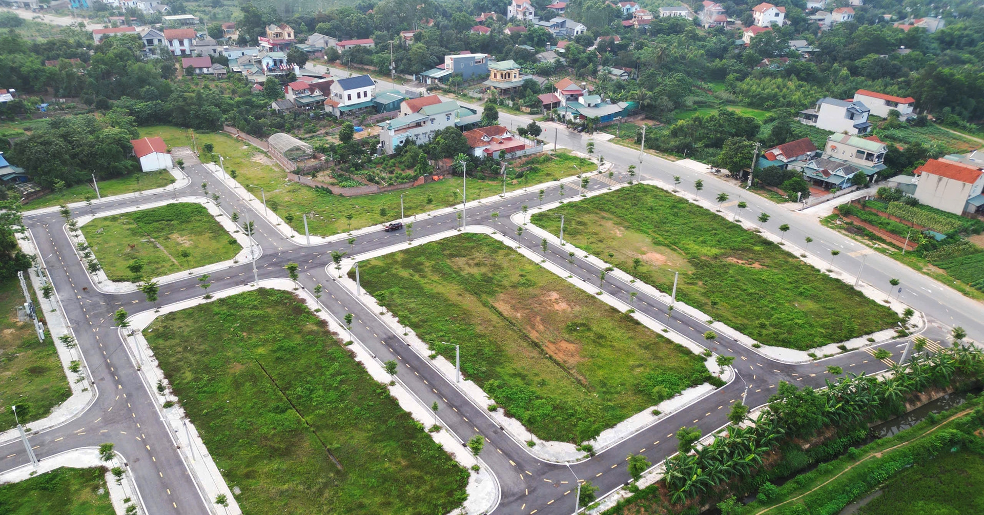 Phú Thọ hoàn tất đấu giá 140 ô đất, tiết lộ số tiền thu được