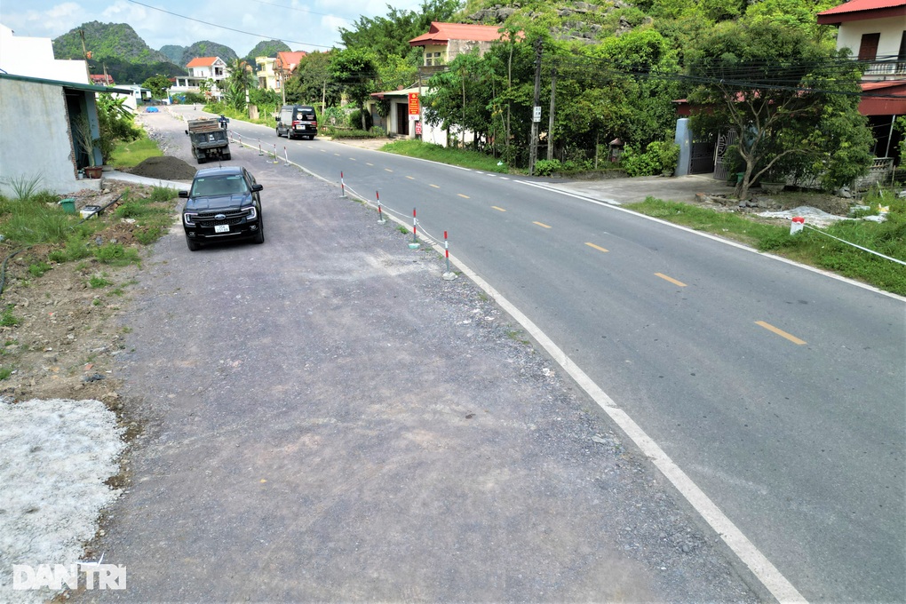 Vì sao dự án đường du lịch 4km đột ngột tăng vốn 300 tỷ đồng - 2 Vì sao dự án đường du lịch 4km đột ngột tăng vốn 300 tỷ đồng - 2