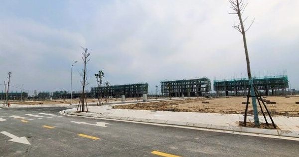 ‘Cơn gió lạ’ ở Hà Nam giữa sóng sốt đất sáp nhập