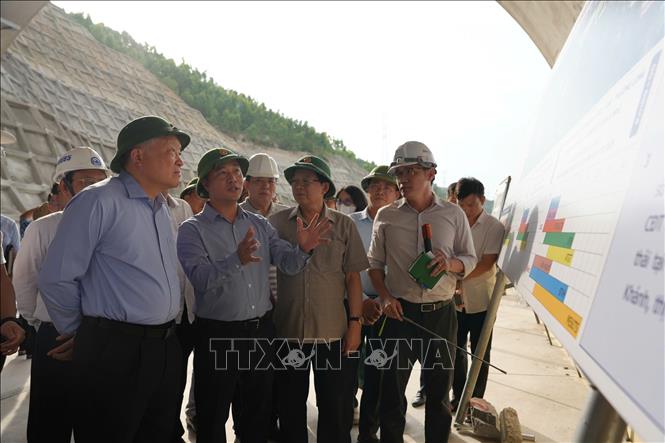 Kiểm tra tiến độ dự án cao tốc Bắc – Nam tại Bình Định
