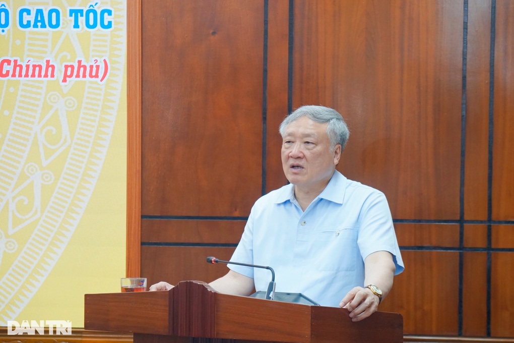 Nhiều đoạn cao tốc qua miền Trung sẽ thông xe trước ngày 19/8 - 2 Nhiều đoạn cao tốc qua miền Trung sẽ thông xe trước ngày 19/8 - 2