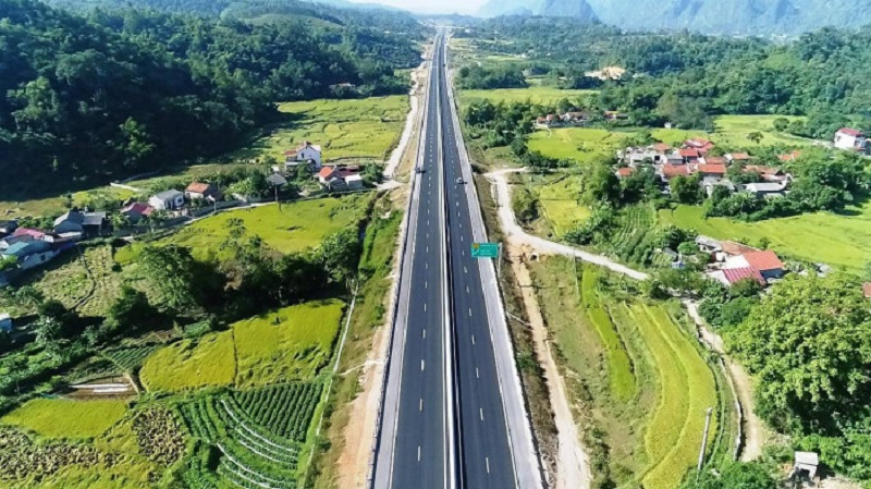 4 cao tốc trọng điểm phải hoàn thành nền đường trong tháng 6