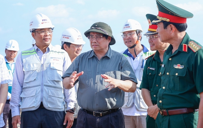 Thủ tướng: Cao tốc Cần Thơ – Cà Mau hoàn thành chậm nhất ngày 19/12