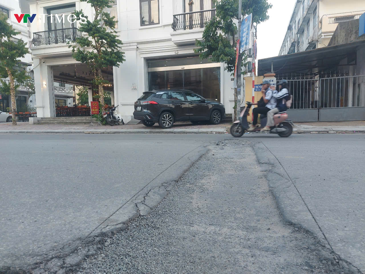 Nghệ An: Tuyến phố nhếch nhác, gồ ghề do thi công “nửa vời”