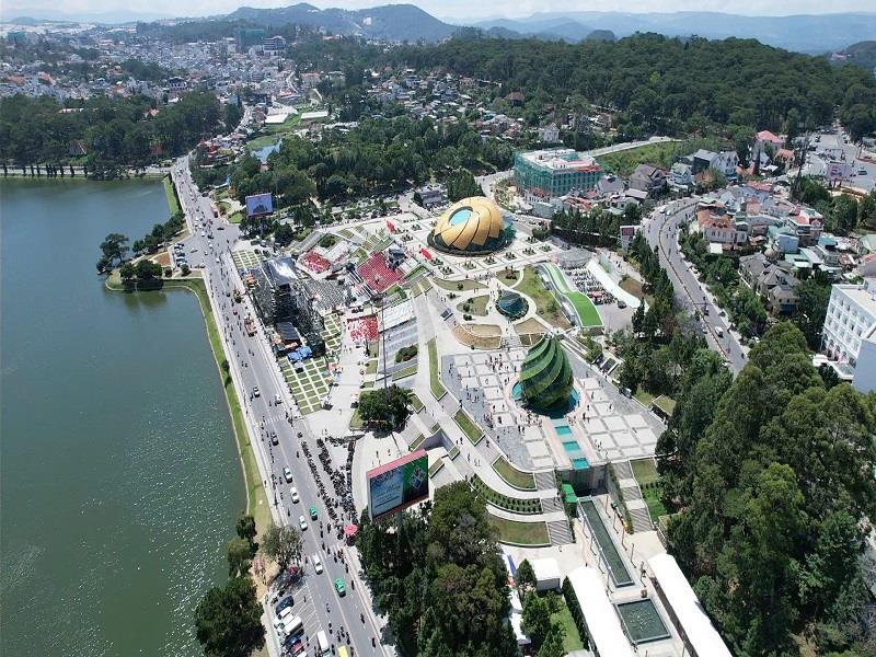 Sáp nhập 3 tỉnh Lâm Đồng, Bình Thuận, Đắk Nông thành tỉnh mới dẫn dắt cả vùng